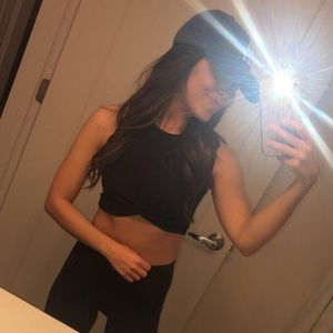 Forever 21 knotted sports bra